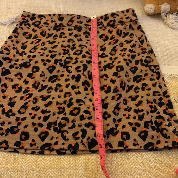 LOFT Cheetah Print Cotton Mini Skirt - Picture 7 of 7